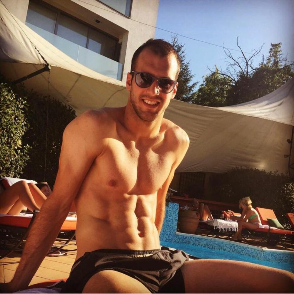 Njih dvoje su nedavno bili na prvom zajedničkom putovanju, a za odmor su odabrali Atinu. 