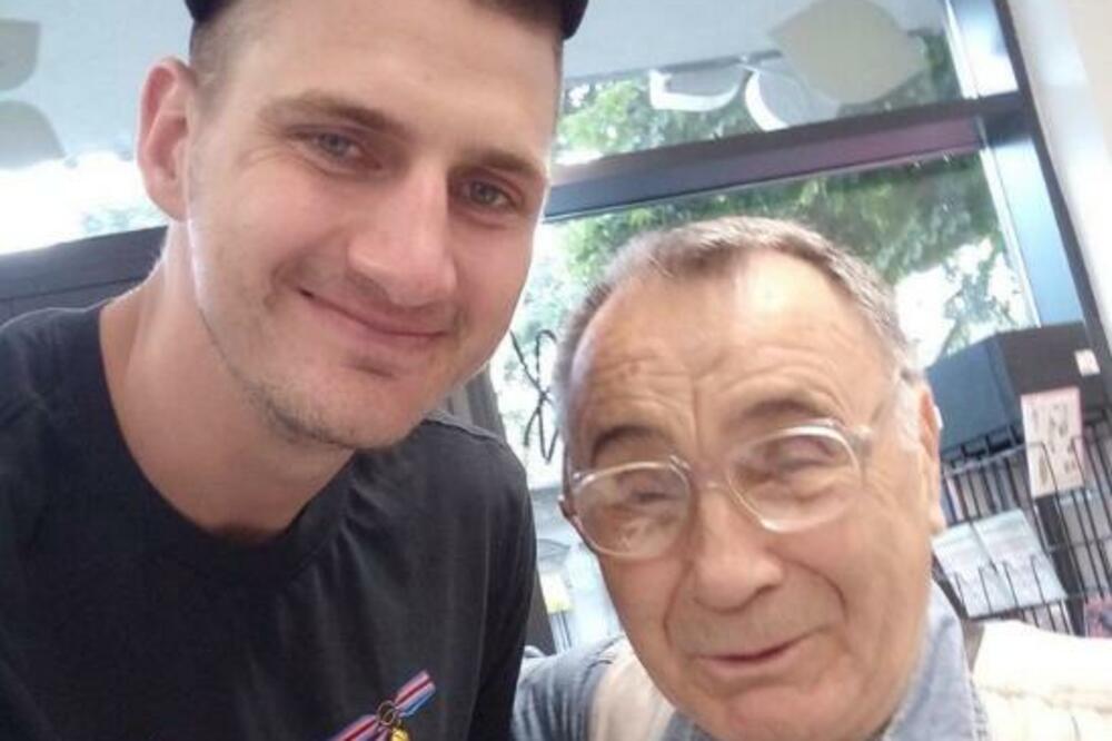 KO JE DEKA NA FOTOGRAFIJI SA JOKIĆEM? Iza svega se krije PRELEPA priča! (FOTO)