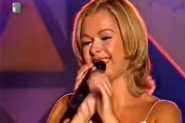 HARALA SCENOM DEVEDESETIH I BILA SAN SVIH ŽESTOKIH MOMAKA: Nakon nesreće NESTALA i sve PROMENILA, evo kako IZGLEDA