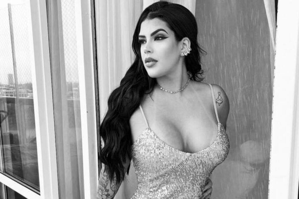 UBIJENA POZNATA INFUENSERKA: Pucano na njen automobil, unutra bili SIN I SUPRUG