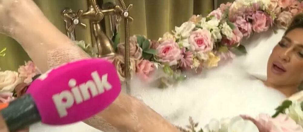 Gola Jovana Jeremić