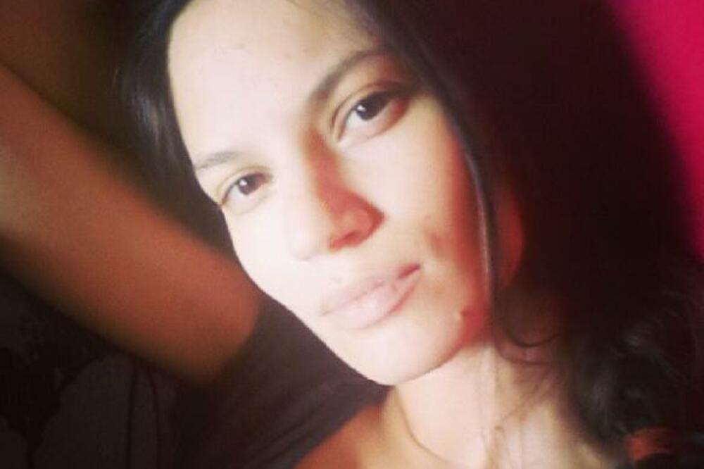 DANIJELA DIMITROVSKA PRVI PUT JAVNO SA DEČKOM: Vidi se da je PRAVA MUŠKARČINA, žene će POLUDETI ZA NJIM