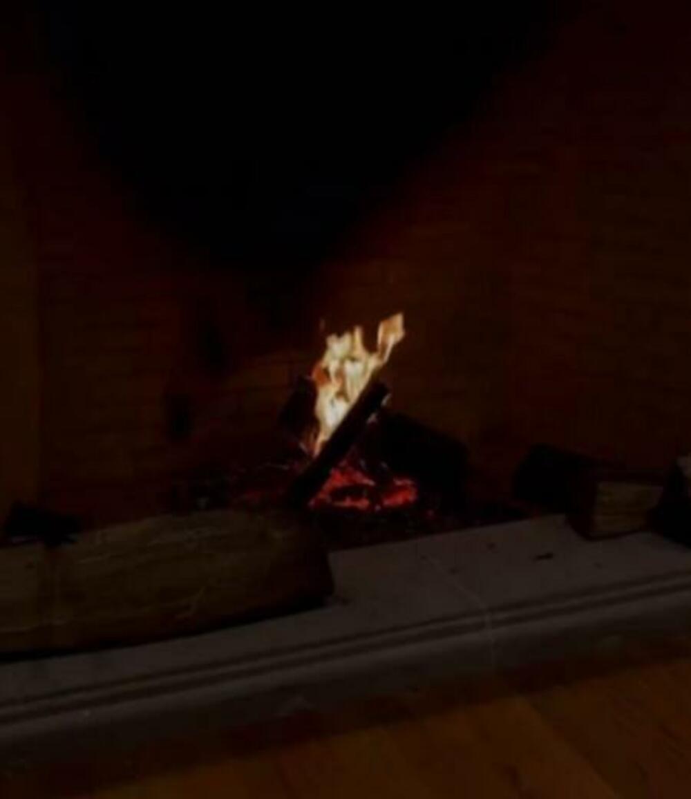 U Saškinim objavama smo tako dosad mogli da vidimo kako im je sređen dnevni boravak, kao i WC, dok je većina stvari u belim tonovima, u drvetu i mermeru