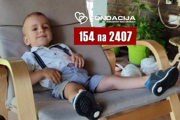 OGNJEN (4) NE SEDI I NE HODA, ALI JE NASMEJANO DETE: Pomozimo mu da bude NAJSREĆNIJI DEČAK, Srbijo, ustani!