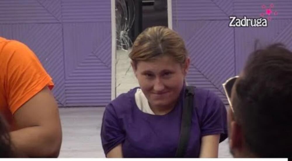 Divna ima ogormnu porodicu