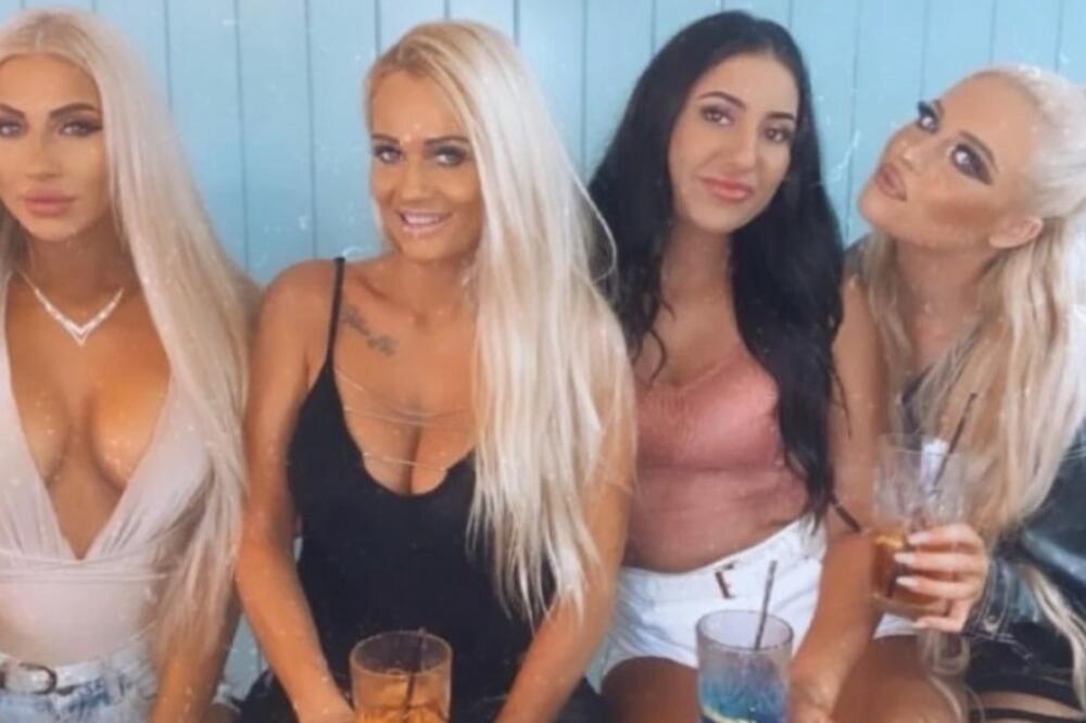 NIKO NE MOŽE DA POGODI KO JE MAJKA NA FOTOGRAFIJI: Ljudi GLEDAJU I NE TREPĆU, ali i dalje ne mogu DA PROVALE (FOTO)