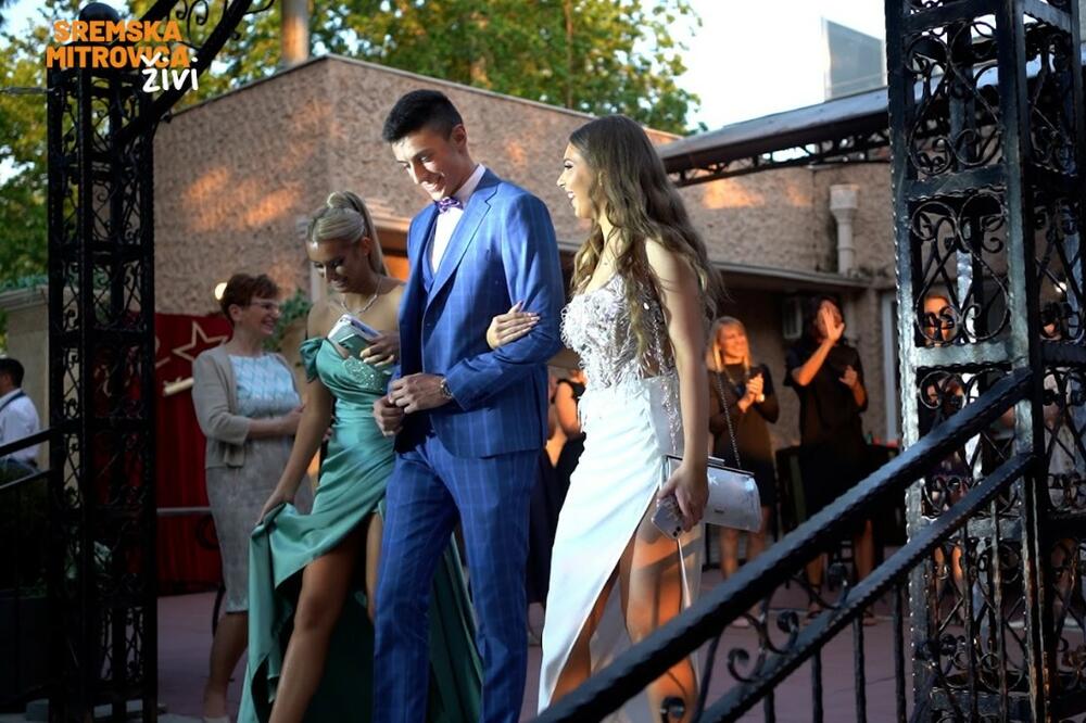 SREMSKA MITROVICA: Matura je najluđa noć, a ovaj Grad će maturantima organizovati proslavu 3. godinu zaredom