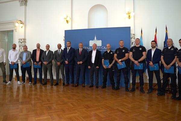 Novi Sad nagradio deset policajaca koji su se u proteklom periodu istakli u radu i rešavanju krivičnih dela