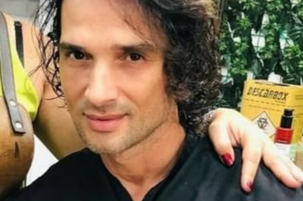 UŽASNE VESTI! POZNATI GLUMAC PRONAĐEN ZAKOPAN ISPOD KUĆE! Ruke mu bile vezane, objavljen UZNEMIRUJUĆ SNIMAK (VIDEO)