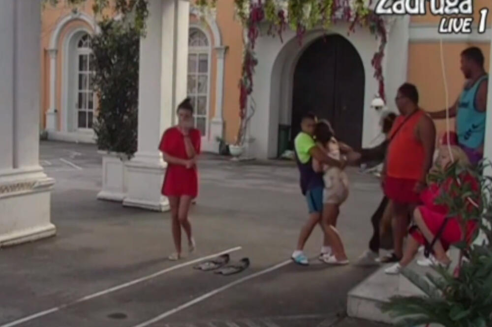 DRAMA U ZADRUZI, MILICA PALA KAO SVEĆA: Nije mogla da diše, svi PANIČNO dozivali POMOĆ