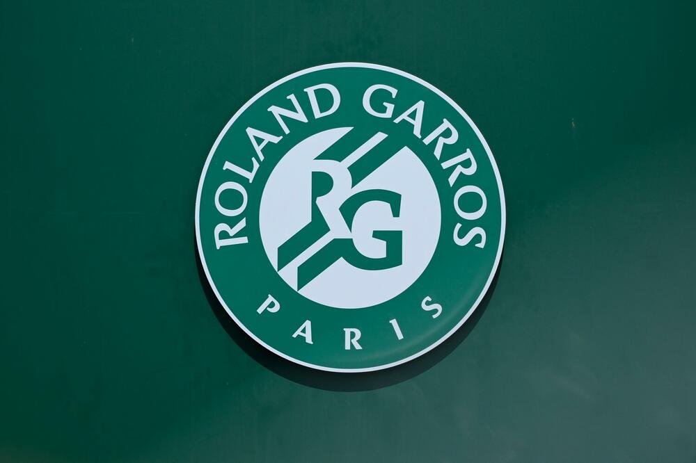 ŠOK NA STARTU 7. DANA ROLAN GAROSA: Povlačenje favorita za titulu! (VIDEO)