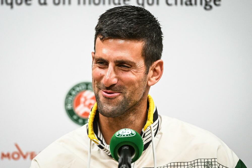 "Odreknite ga se, uništite mu reputaciju, deportujte ga, ali...": Britanci RAZAPINJU Đokovića zbog stava o Kosovu