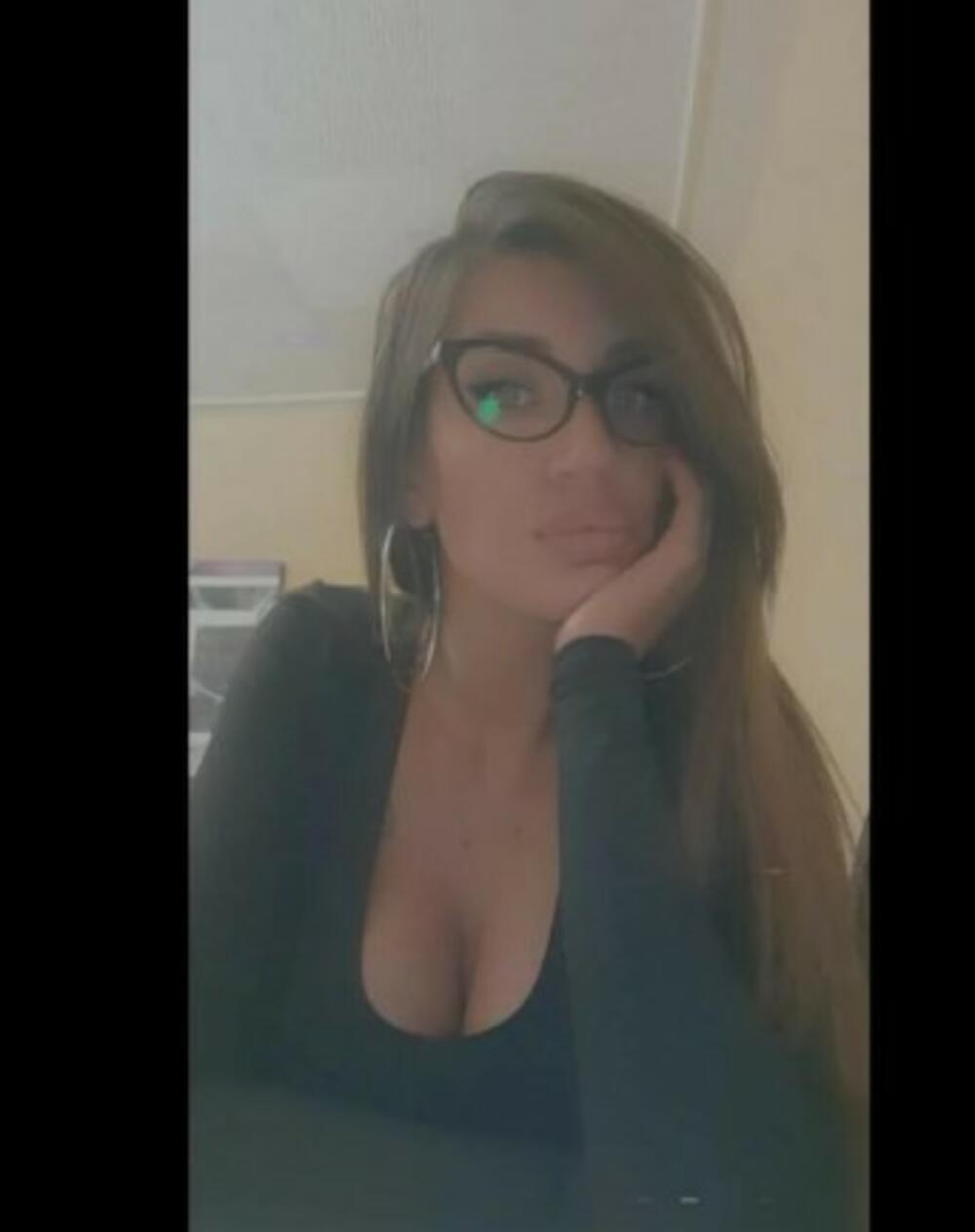 Policajac nam je rekao da je moj bivši muž bio u međuvremenu u policijskoj stanici i dao izjavu