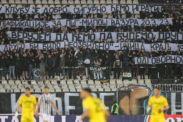 NAVIJAČI PRITISKAJU UPRAVU FK PARTIZAN: "Grobari" pozvali na BOJKOT, traže da se ne kupuju sezonske karte!