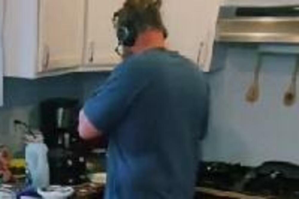 POSTAVILA JE KAMERE U KUĆI I TAJNO SNIMALA MUŽA: Svaki dan je radio 1 STVAR, a onda JE ONA... (VIDEO)