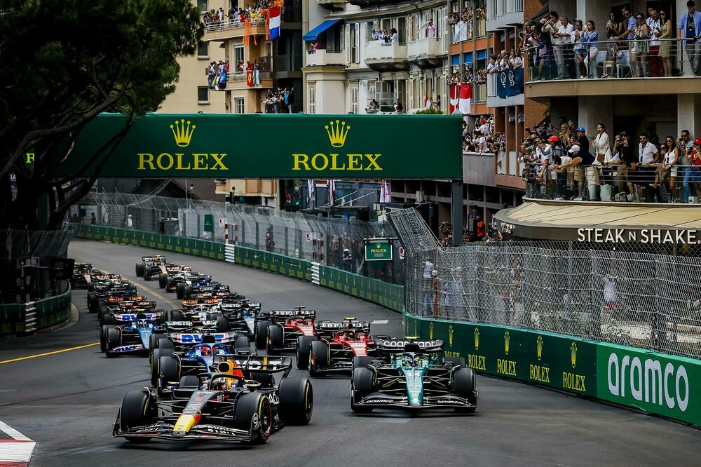 KVALITETNA TRKA U KIŠNOM MONAKU: Aktuelni šampion sveta nastavlja da dominira! (FOTO)