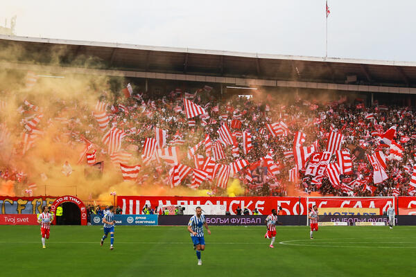 PRVI ODLAZAK: Zvezda se tokom proslave titule oprostila od igrača! (FOTO)