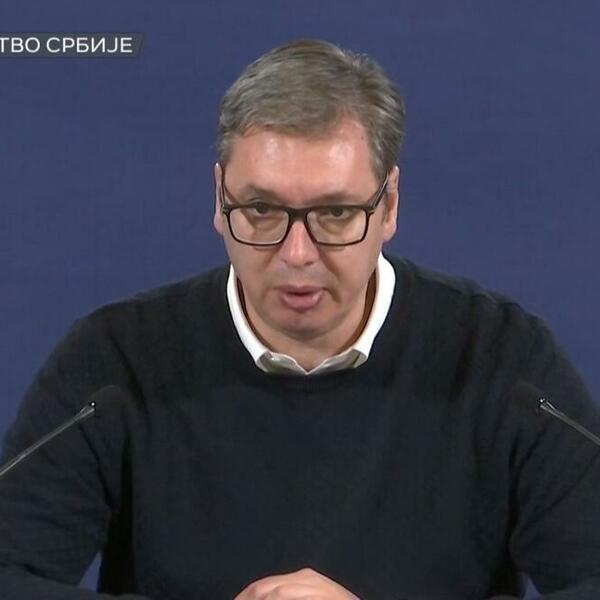 "GARANTUJEM DA ĆE SRBIJA UČINITI SVE DA DOĐE DO DEESKALACIJE SITUACIJE NA KIM": Oglasio se predsednik Vučić