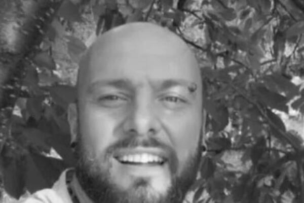 PREMINUO DAMIR PAŠIĆ: Svi se opraštaju od poznatog muzičara