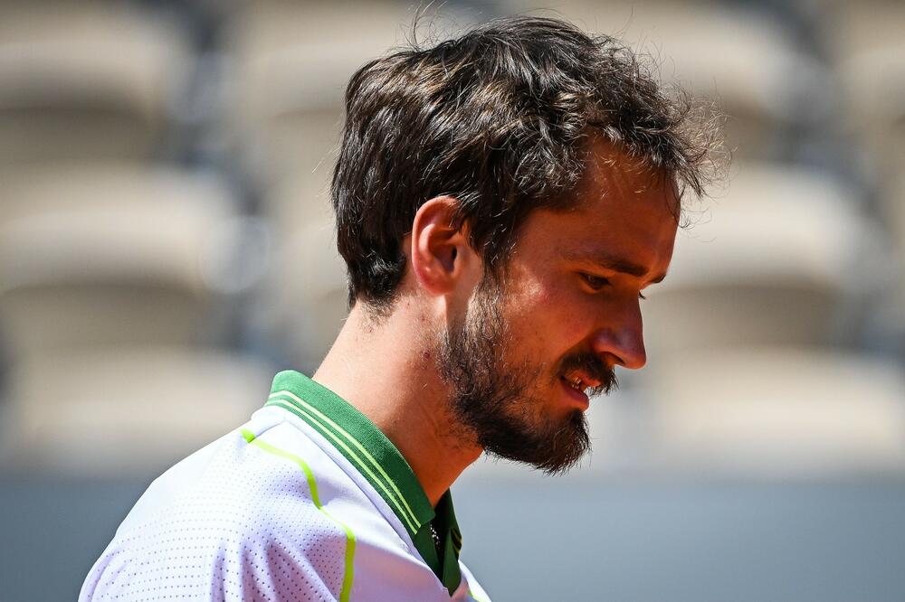 RUS PRIZNAO DA JE PREKRŠIO ZAKON ZBOG NOVAKA: Medvedev se ne kaje, uradiće isto PONOVO!