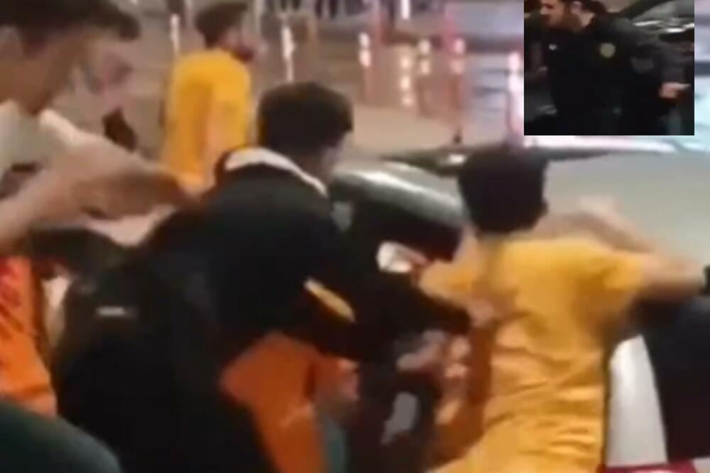 HOROR SCENA: Navijači Galatasaraja napali čoveka, a onda je on krenuo u kontranapad - MAČETOM! (VIDEO)