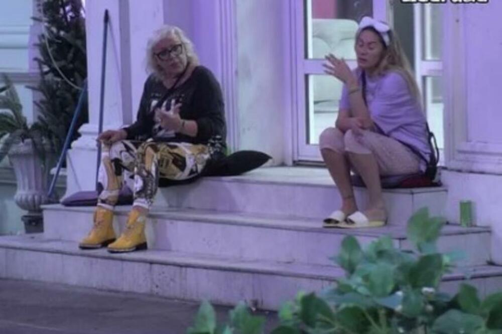 PUČE TIKVA! ANA I ZORICA PREVARILE NACIJU? Celo PRIJATELJSTVO bilo NAMEŠTALJKA ili LOŠA GLUMA?