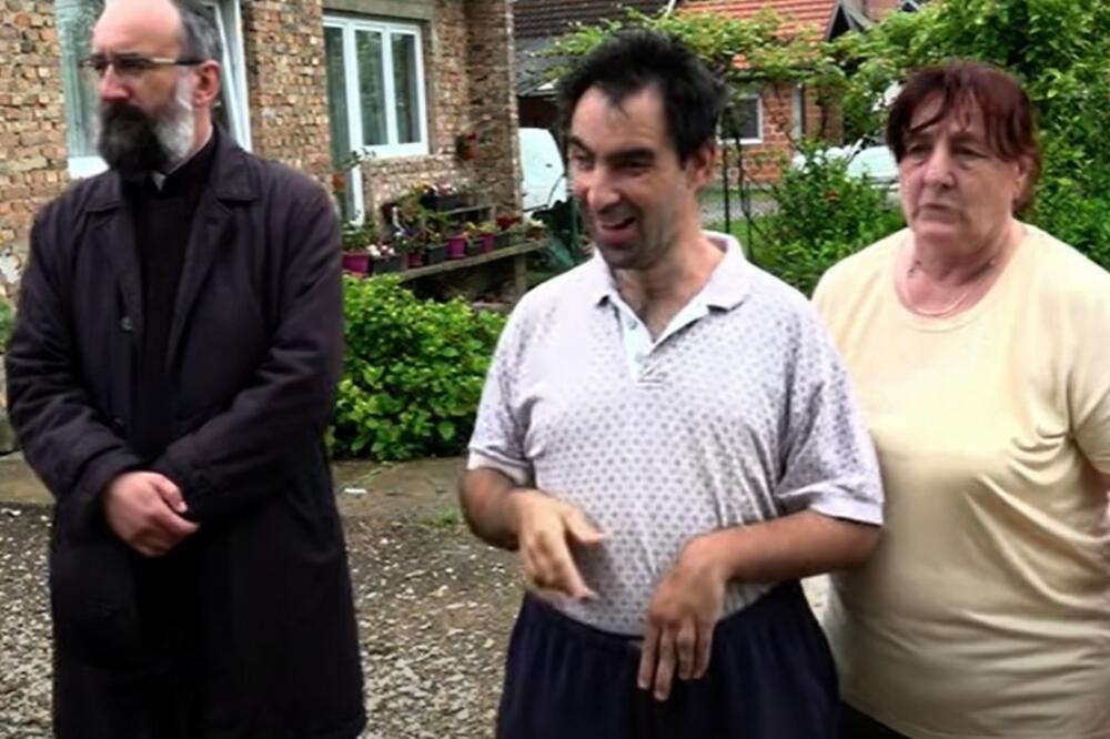 GORDANA JE MAJKA KOJOJ TREBA NAŠA POMOĆ! Brine se o DVOJE BOLESNE dece i mužu, SKROMNO žive, a situacija je TEŠKA