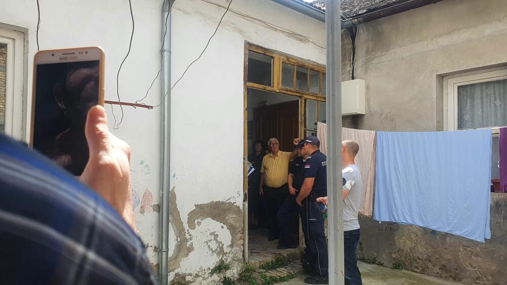 Pokušaj iseljenja porodice Spasoli