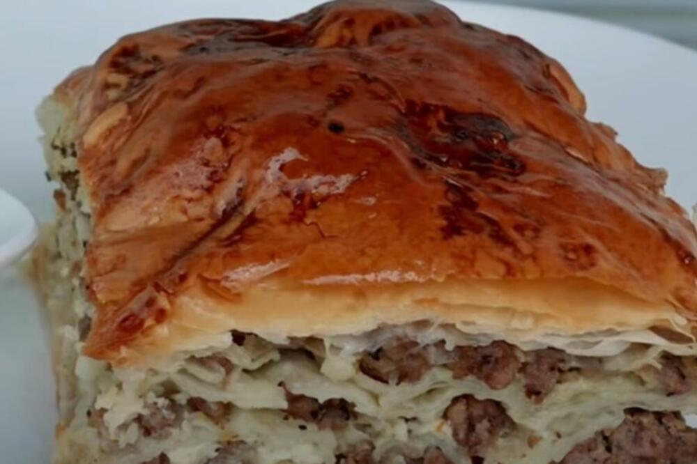 ZALIVENA PITA SA MLEVENIM MESOM: Spolja HRSKAVA, a unutra MEKA, RECEPT koji se prenosi s kolena na koleno