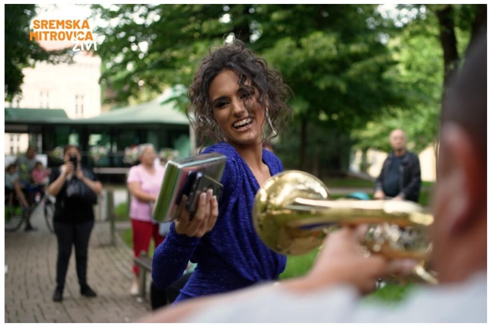 Sremska Mitrovica: Maturske noći za pamćenje - LOKALNA SAMOUPRAVA TREĆU GODINU ZAREDOM FINANSIRA PROSLAVE