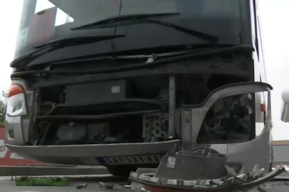 POZNATO STANJE DECE KOJA SU POVREĐENA U UDESU U ŠAPCU: Najteže povrede dobio vozač automobila