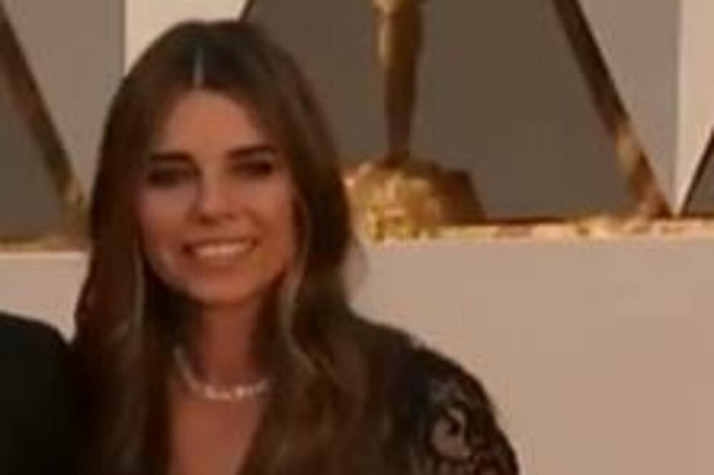 ZBOG OVE SRPKINJE MUŠKARCI PRELAZE U PRAVOSLAVLJE: Prava je BOMBA, kada čujete čime se bavi BIĆE VAM JASNO (FOTO)