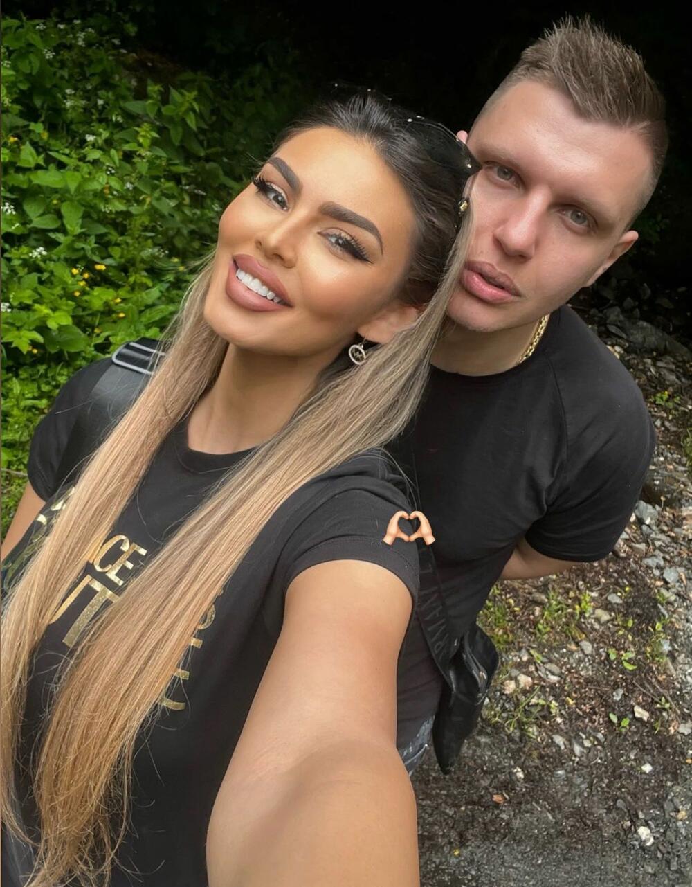 Atraktivna Makedonka ne objavljuje često fotografije sa svojim dragim, ali danas je napravila presedan