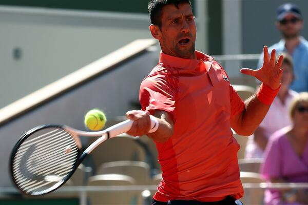 NOVAK KOMENTARISAO ZAGREVANJE SA STEFANOM: "Možda će i on jednog dana moći da igra ovde!"