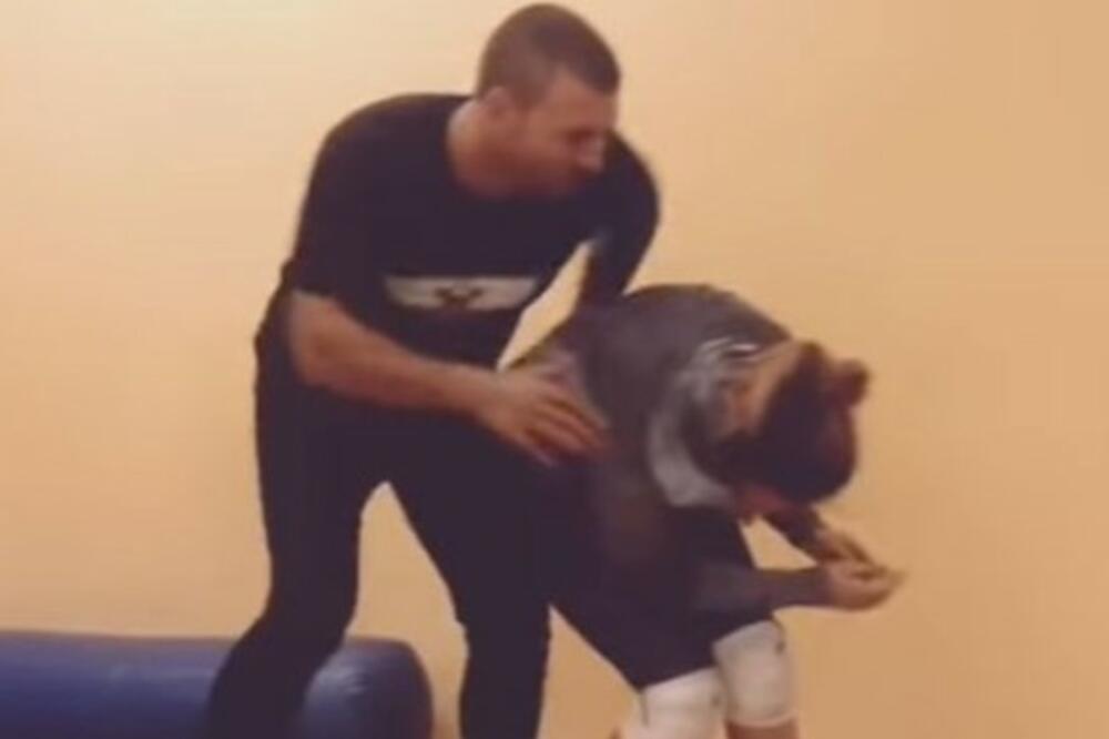SVI PRIČAJU O SCENI UROŠA ĆERTIĆA I ANE NIKOLIĆ: Pevačica podelila FOTKE JAVNO