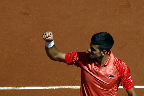 NOVAK OBORIO NADALOV REKORD NA ROLAN GAROSU! Đoković je svemoguć na Grend slemu u Parizu (FOTO)
