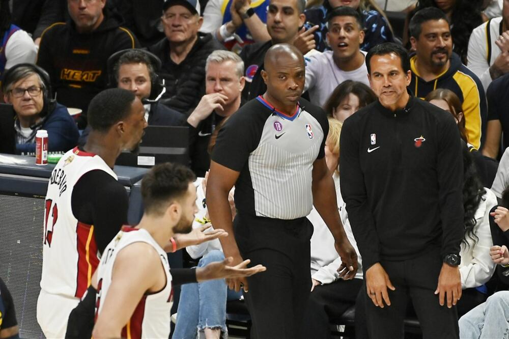 SPOLSTRA POLUDEO ZBOG PITANJA O JOKIĆU: "To je smešno, on je neverovatan igrač!" (VIDEO)