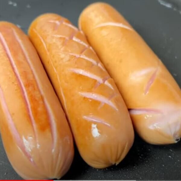 Neko ih voli a neko mrzi, a niko ne zna kako se pravilno kuvaju: Viršle svi prave pogrešno, a evo u čemu je trik