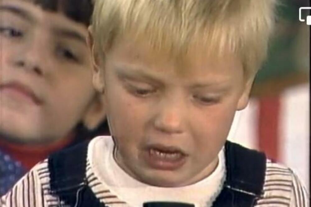 DEČAK SA DVE GODINE UŠAO U PUBERTET: Lekari ostali ZAPANJENI zbog GADOSTI koje mu je ROĐENI OTAC radio