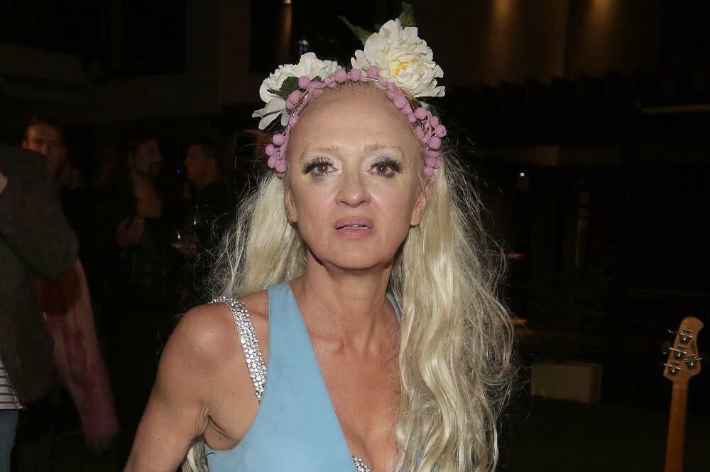 Ovo je slika muža Bebi Dol! Nikad ga niste videli javno, a o njemu se znaju samo DVE stvari