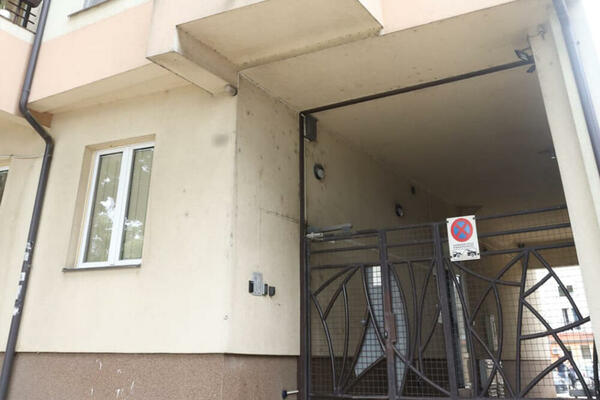 PRONAĐENO RASKOMADANO TELO POZNATOG BIZNISMENA U ZAMRZIVAČU! Jeziv scenario u iznajmljenoj vili (VIDEO)