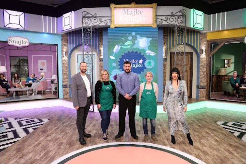 Kao i uvek Seka i Raša su bili zaduženi za odličnu atmosferu, a pesme, šale i dobre zabave nije manjkalo ni među takmičarima