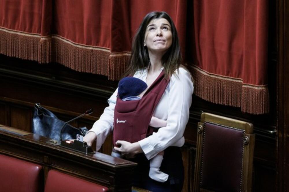 O OVOJ ŽENI ČITAV SVET BRUJI, I TO SA DOBRIM RAZLOGOM: Ono što je URADILA još nije viđeno, ORILO se u PARLAMENTU