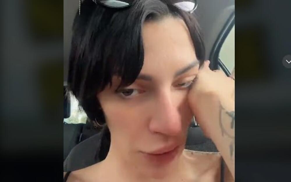 Bivša zadrugarka Tara Simov broji sitno do porođaja, a tokom trudnoće veoma je aktivna na društvenim mrežama i sa svojim pratiocima deli razne situacije iz svog života