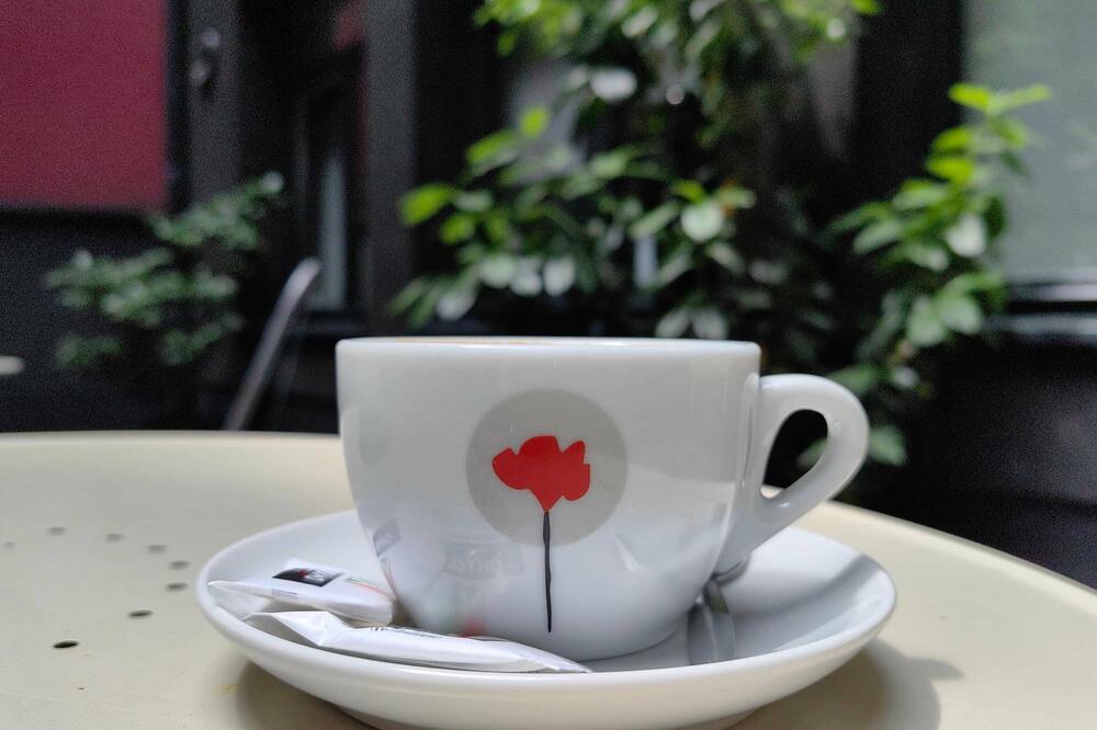 Srbima kafa često ispada gorka i kisela, a ovo pogrešno rade: Nećete verovati gde svi grešimo kad je kuvamo