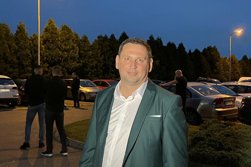 TAKI STIGAO NA FINALE ZADRUGE: Očekuje da Maja POBEDI, spremio joj PAPRENO SKUP POKLON