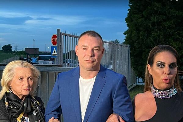 U ŠIMANOVCE STIGLA PODRŠKA ANE ĆURČIĆ: Majka i kuma se pojavila sa Acom Bulićem, SVI BRUJE O OVOM DETALJU