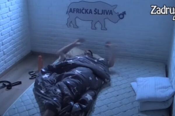 SUPERFINALE UŽIVO: Kroz par sati će se znati pobednik, evo šta TRENUTNO UČESNICI RADE