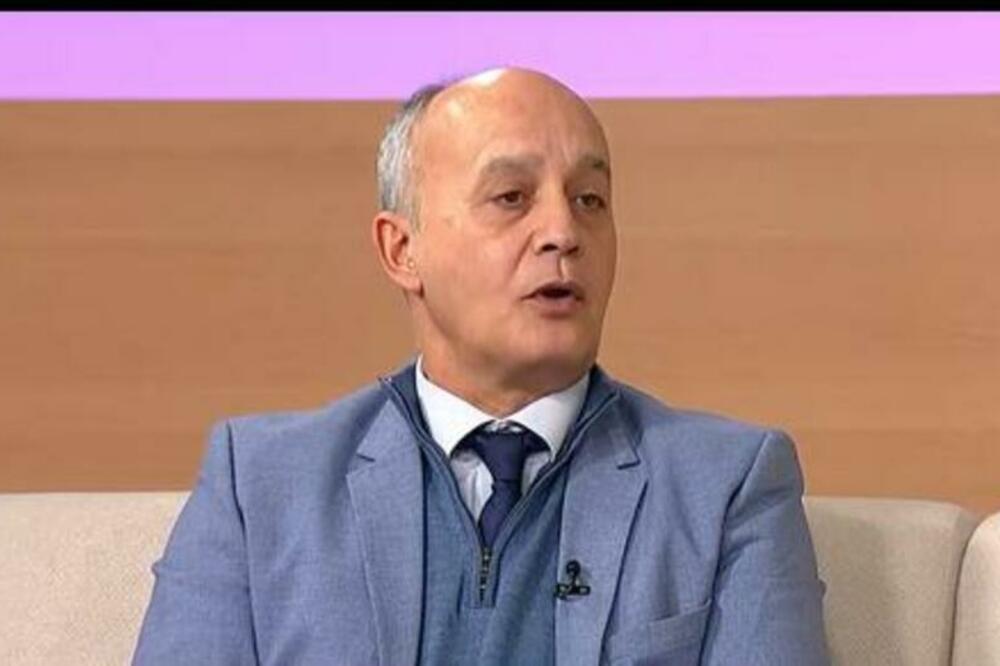 Da li srpski turisti zarobljeni na Kipru imaju pravo na odštetu: Seničić objasnio sve do detalja!