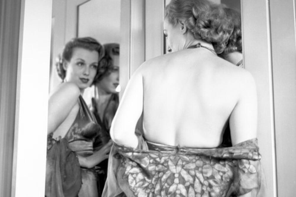 NADŽIVELA UNUKE I PRAUNUKE: Preminula slavna ZAVODNICA, evo koliko je BILA STARA